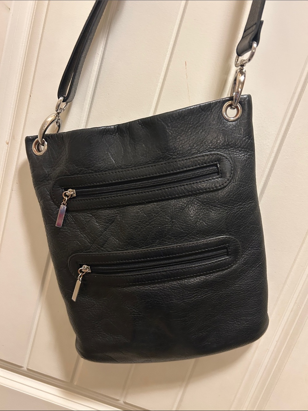 Margot Classic Black Leather Crossbody Bag - Everyday Women’s Shoulder Bag